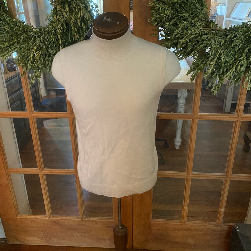 Bloomingdale's Cashmere Cream Sweater sleeveless high neck xl